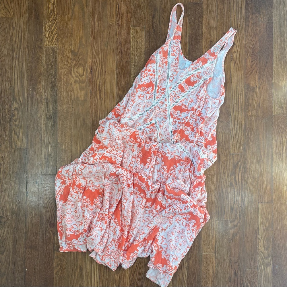 Suboo Sleeveless Floral Dress